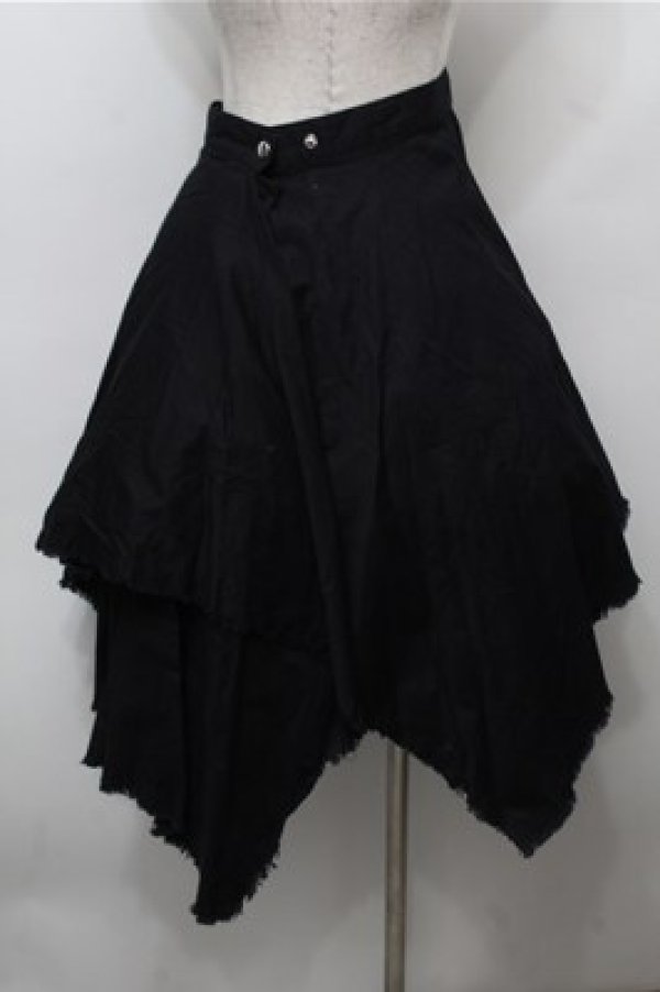 画像2: SEXY DYNAMITE LONDON / カットオフラップスカート F ブラック S-25-09-06-052-PU-SK-OW-ZS (2)