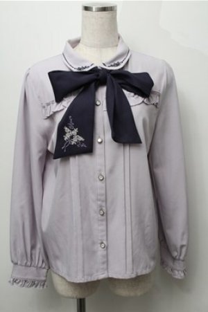 画像: axes femme / バラブーケ刺繍リボンブラウス  ラベンダー S-25-09-06-026-AX-BL-AS-ZS