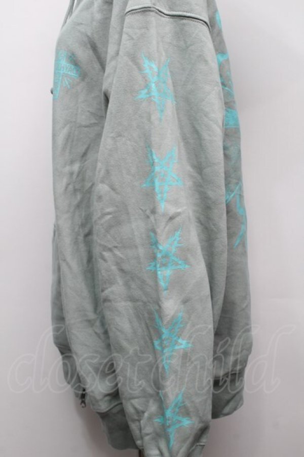 画像4: KRY CLOTHING / 「GANMEN」フーディー  スモークグリーン S-25-09-10-041-EL-TO-HR-ZS (4)