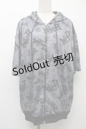 画像: NieR Clothing / 転写ZIPパーカー  グレー S-25-09-10-032-PU-TO-HR-ZI