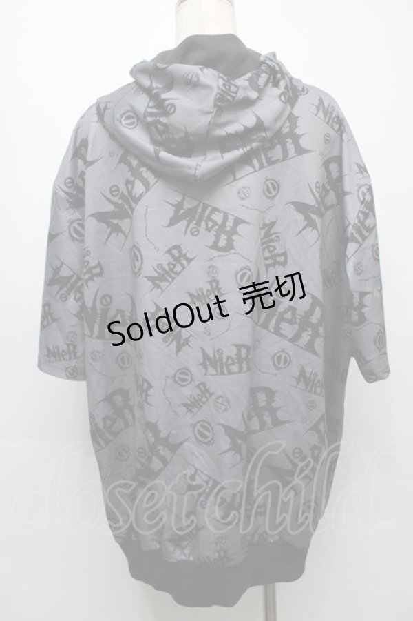 画像2: NieR Clothing / 転写ZIPパーカー  グレー S-25-09-10-032-PU-TO-HR-ZI (2)