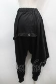 画像2: NieR Clothing / アシメサルエルパンツ  黒 S-25-09-11-056-PU-PA-HR-ZS (2)