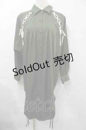 画像: axes femme / 袖レースアップシャツワンピース  カーキ S-25-09-15-029-AX-OP-HR-ZS