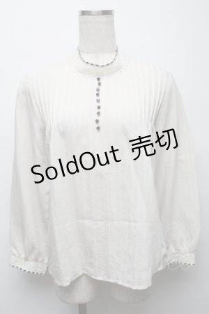 画像: an another angelus / 配色リボンレーススタンドカラーブラウス  ベージュ S-25-09-17-021-CA-BL-HR-ZS