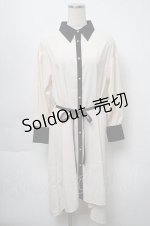 画像: axes femme / フィッシュテールシャツワンピース  オフｘ黒 S-25-09-23-059-AX-OP-AS-ZS