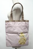 画像2: PINK HOUSE / LeSportsac×PINK HOUSE ピンクハウスベアトートバッグ  ピンク S-25-09-23-1056-LO-BG-HR-ZT335 (2)