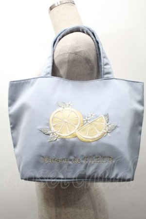 画像: Maison de FLEUR / レモン刺繍トートバッグ  サックス S-25-09-23-1057-LO-BG-AS-ZS