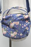 画像2: PINK HOUSE / Berry Roseプリントの3WAYミニバッグ  ブルー S-25-09-23-1065-LO-BG-HR-ZT501 (2)