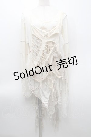 画像: DARK RED  RUM / クラッシュレイヤードカットソー  キナリ S-25-09-25-038-HN-TO-HR-ZS