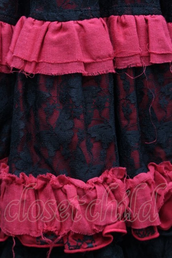 画像3: FRILL / レース重ねボリュームスカート  黒ｘ赤 S-25-09-25-053-HN-SK-HR-ZS (3)