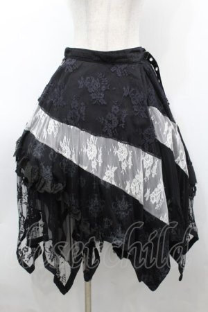 画像: NAOTO SEVEN / レース重ね変形スカート  黒ｘ白 S-25-09-25-056-HN-SK-HR-ZS