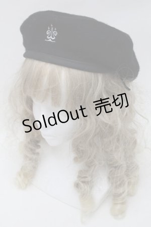 画像: Moi-meme-Moitie / 燭台ロゴ刺繍ベレー帽  黒 S-25-09-29-028-MO-AC-AS-ZS