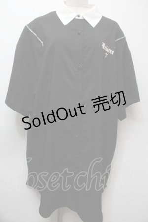 画像: NOEMIE / 病みうさ襟付きTシャツ  黒 S-25-10-05-006-LO-TS-HR-ZS