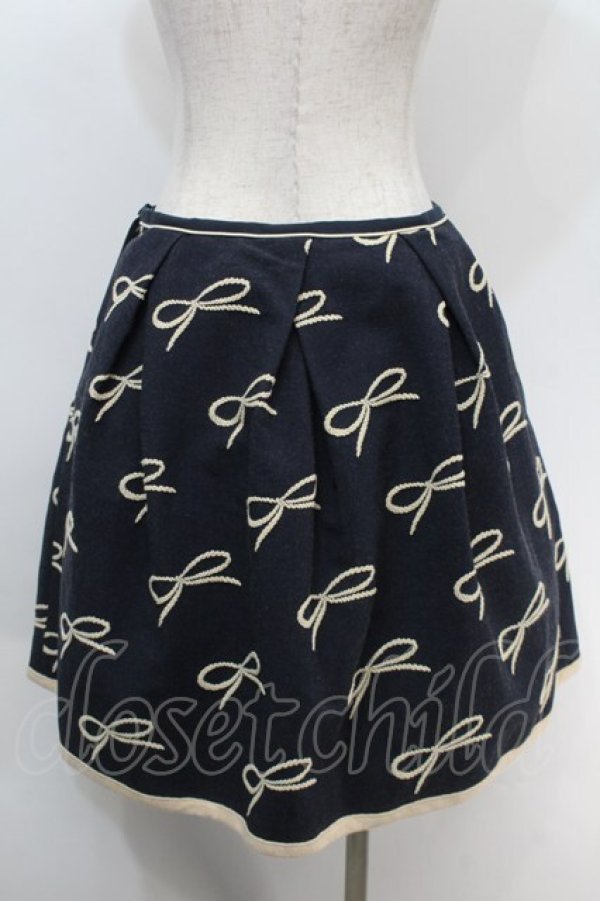 画像2: Lois CRAYON / リボン刺繍スカート  紺 S-25-10-06-1052-LO-SK-AS-ZT269 (2)