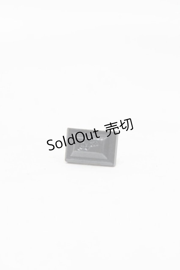 画像1: Q-pot. / チョコピアス  黒 S-25-10-07-009-QP-AC-HR-ZS (1)