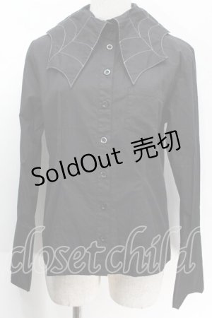 画像: PEACE NOW / 蜘蛛の巣襟ブラウス  黒 S-25-10-14-022-PU-BL-HR-ZS