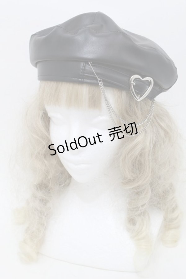 画像1: NOEMIE / ハートバックルチェーンベレー帽  黒 S-25-10-16-011-LO-OP-HR-ZS (1)