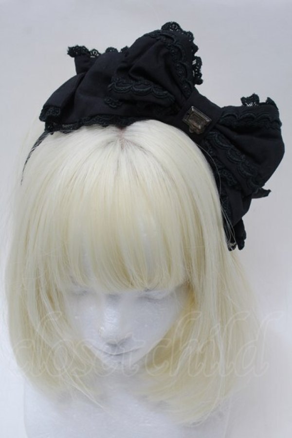 画像2: Angelic Pretty / ロゴリボンチャームカチューシャ  黒 S-25-10-23-008-AP-AC-HR-ZS (2)