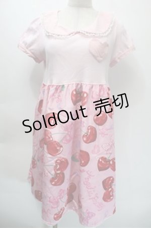 画像: Angelic Pretty / Wrapping Cherryカットワンピース  ピンク S-25-10-23-1006-AP-OP-HR-ZS