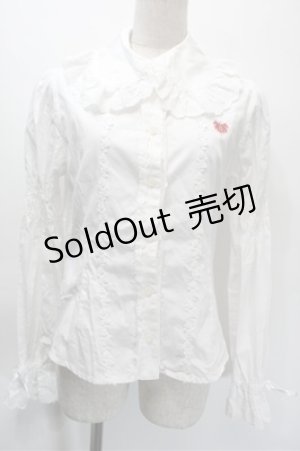 画像: BABY,THE STARS SHINE BRIGHT / 刺繍入り後ろピンタックブラウス  白 S-25-10-23-1003-BA-BL-HR-ZS