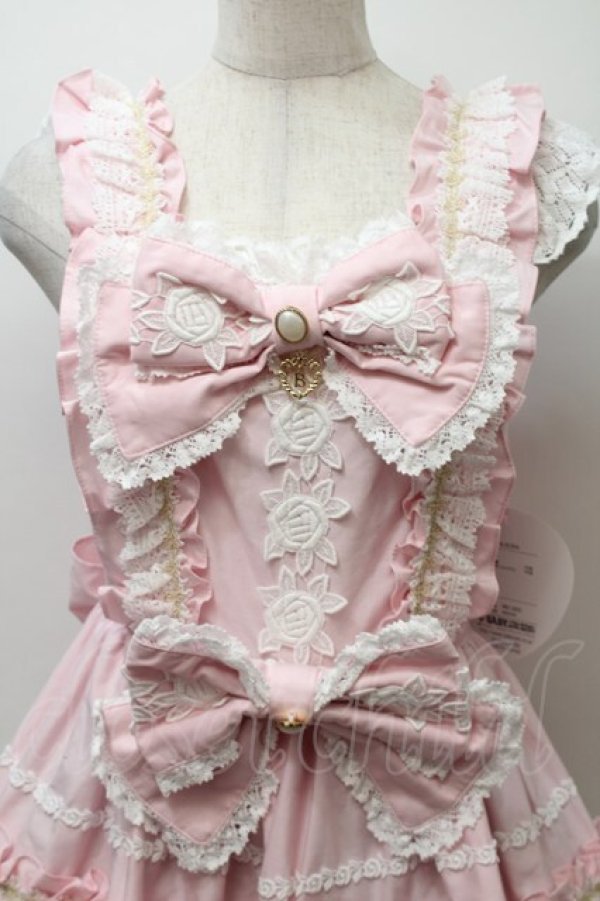 画像3: BABY,THE STARS SHINE BRIGHT / Rose Lace Rococoジャンパースカート  ピンク S-25-10-24-003-BA-OP-AS-ZS (3)