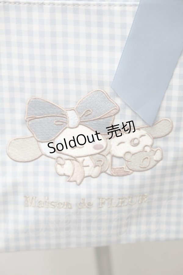 画像4: Maison de FLEUR / シナモロール&みるくギンガムチェックトートバッグ  サックス S-25-10-24-1008-LO-BG-AS-ZS (4)