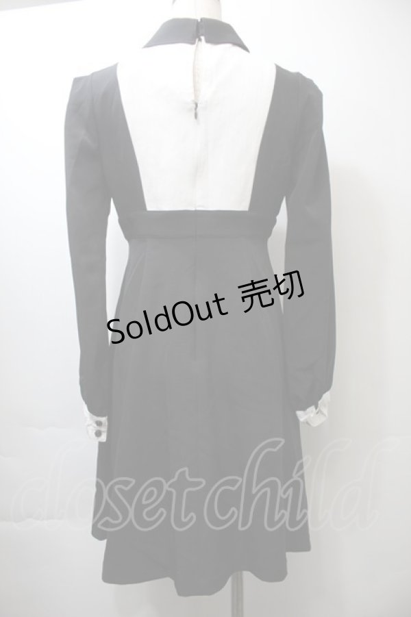 画像2: EAT ME / ピンタックブラウスレイヤードワンピース  黒ｘ白 S-25-10-26-047-LO-OP-AS-ZS (2)