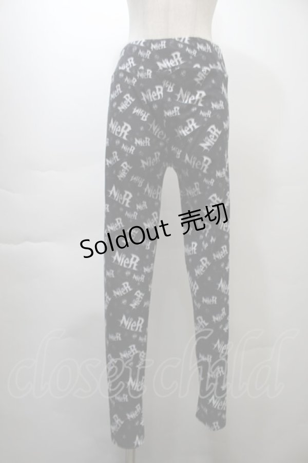 画像1: NieR Clothing / 総柄レギンスパンツ  黒 S-25-10-26-060-PU-PA-HR-ZS (1)
