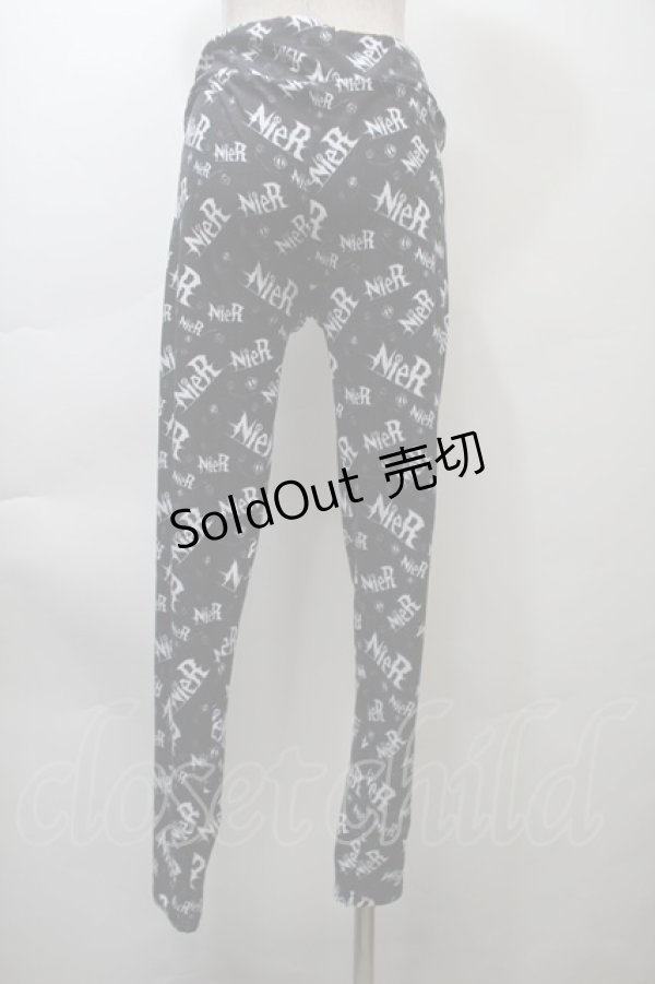 画像2: NieR Clothing / 総柄レギンスパンツ  黒 S-25-10-26-060-PU-PA-HR-ZS (2)