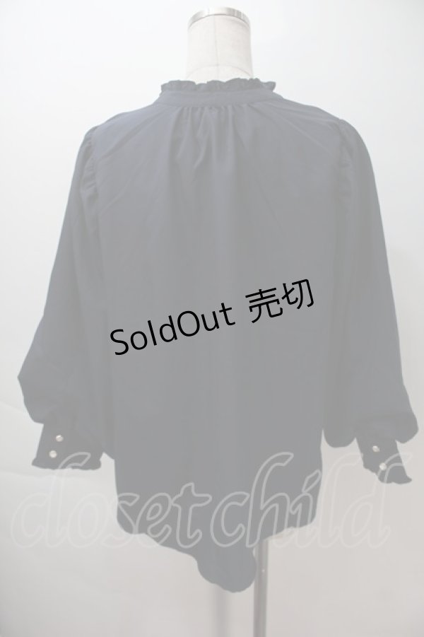 画像2: axes femme / ボリュームスリーブブラウス  紺 S-25-10-29-025-AX-BL-AS-ZS (2)