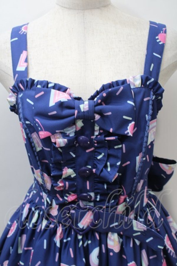 画像3: Angelic Pretty / Decoration Ice Creamジャンパースカート  紺 S-25-10-30-043-AP-OP-AS-ZS (3)