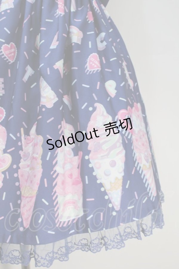 画像4: Angelic Pretty / Decoration Ice Creamジャンパースカート  紺 S-25-10-30-043-AP-OP-AS-ZS (4)