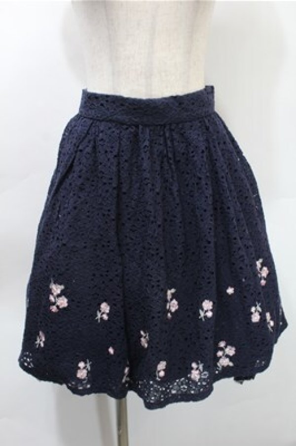 画像1: LIZ LISA / 小花刺繍レーススカート  紺 S-25-10-31-051-LO-TO-HR-ZS (1)