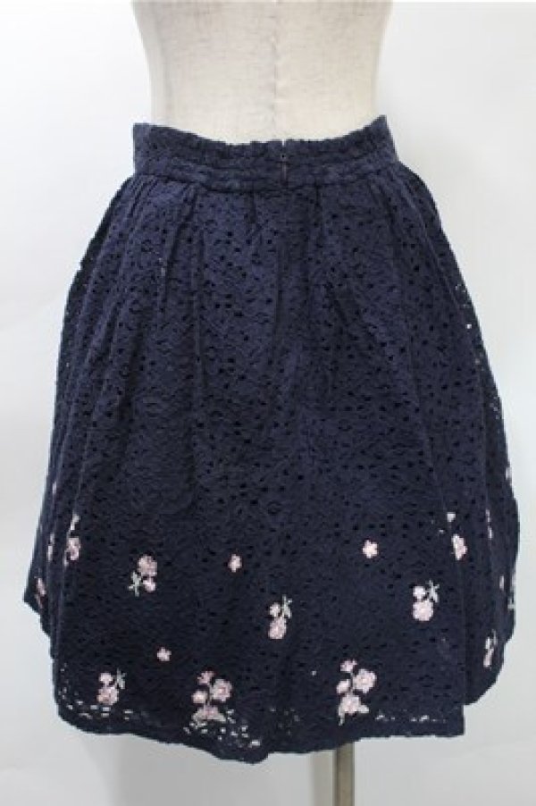 画像2: LIZ LISA / 小花刺繍レーススカート  紺 S-25-10-31-051-LO-TO-HR-ZS (2)