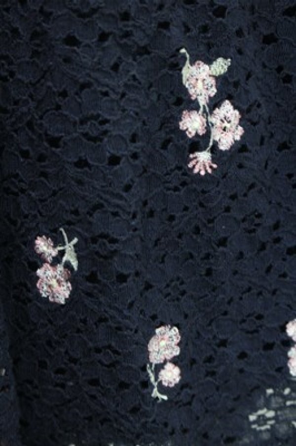 画像3: LIZ LISA / 小花刺繍レーススカート  紺 S-25-10-31-051-LO-TO-HR-ZS (3)