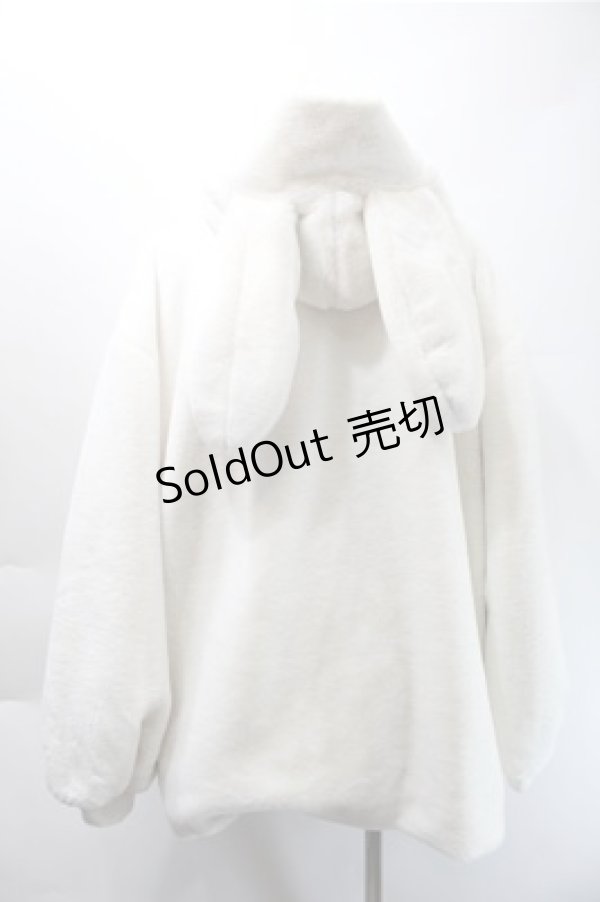 画像2: Ank Rouge / ビジューボタンうさみみファーコート  白 S-25-10-31-032-CA-CO-HR-ZS (2)