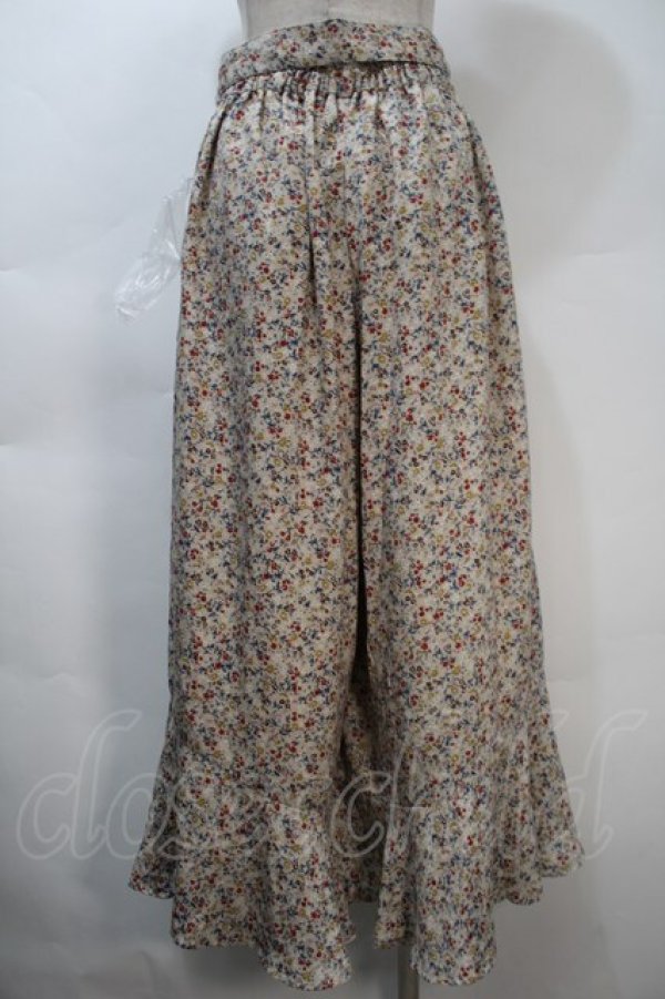 画像2: axes femme / 裾フリルガウチョパンツ  ベージュ S-25-11-02-061-AX-PA-AS-ZS (2)