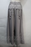 画像2: axes femme / 後カーゴポケットサテンパンツ  グレー S-25-11-03-054-AX-PA-HR-ZS (2)
