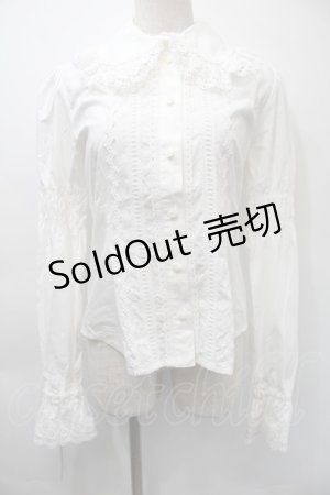 画像: BABY,THE STARS SHINE BRIGHT / 後ろピンタックブラウス  白 S-25-11-03-004-BA-BL-HR-ZS