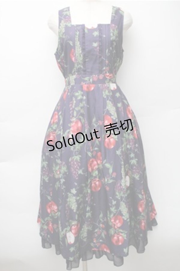 画像1: axes femme / シーズナルフルーツ柄ジャンパースカート  紫 S-25-11-05-035-AX-OP-HR-ZS (1)