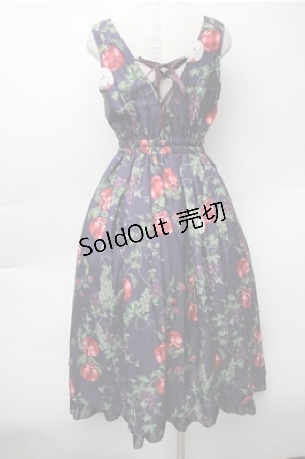 画像2: axes femme / シーズナルフルーツ柄ジャンパースカート  紫 S-25-11-05-035-AX-OP-HR-ZS (2)