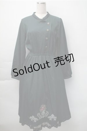 画像: axes femme / フラワー刺繍連釦ワンピース  グリーン S-25-11-07-043-AX-OP-HR-ZS