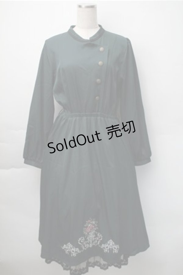 画像1: axes femme / フラワー刺繍連釦ワンピース  グリーン S-25-11-07-043-AX-OP-HR-ZS (1)