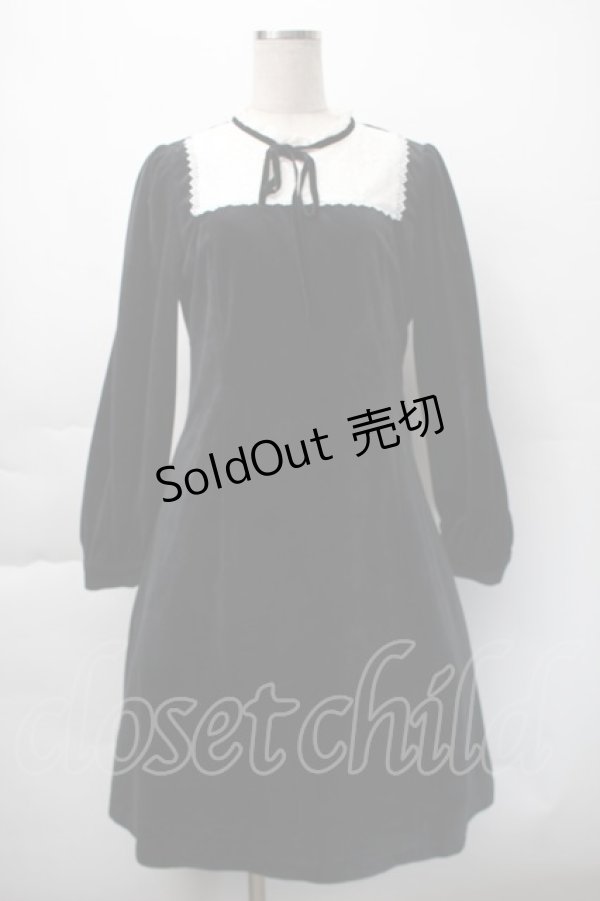 画像1: axes femme POETIQUE / レースブロッキングベロアワンピース  黒ｘ白 S-25-11-12-054-AX-OP-AS-ZS (1)