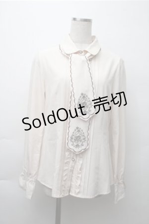 画像: axes femme / 刺繍リボンブラウス  オフ S-25-11-13-036-AX-BL-AS-ZS