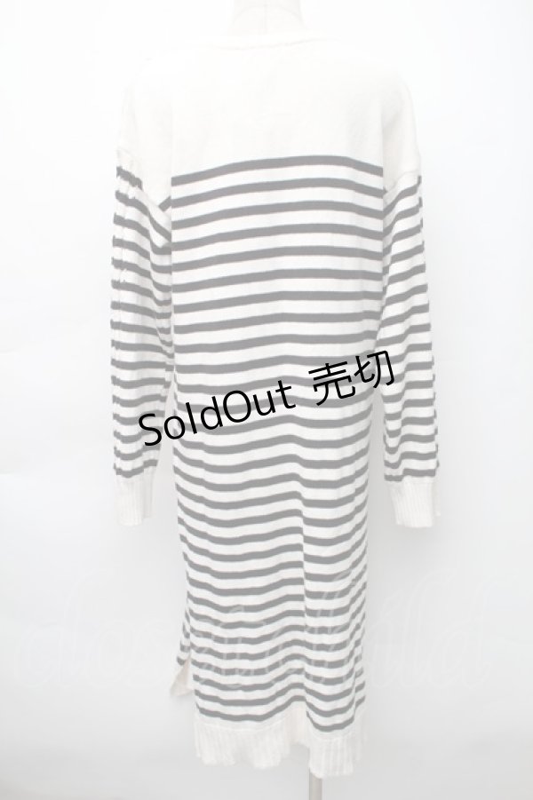 画像2: axes femme / 肩ボタンデザインボーダースリットワンピース  オフｘ黒 S-25-11-14-034-AX-OP-HR-ZS (2)