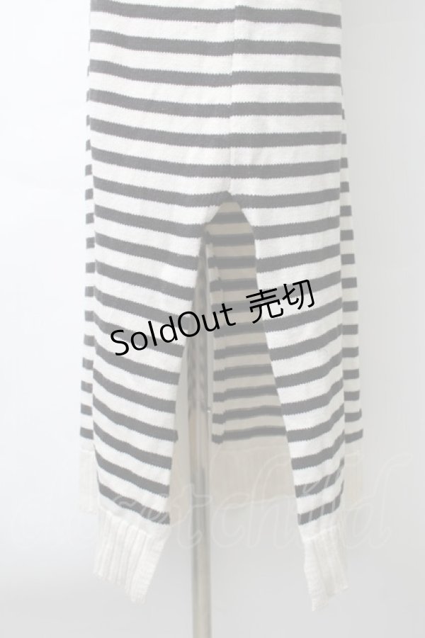 画像4: axes femme / 肩ボタンデザインボーダースリットワンピース  オフｘ黒 S-25-11-14-034-AX-OP-HR-ZS (4)