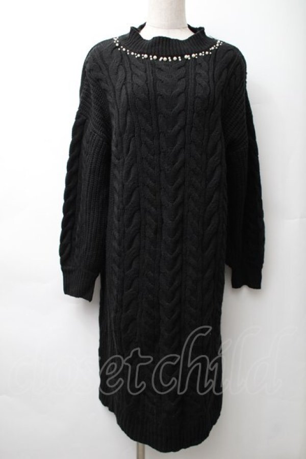 画像1: axes femme / ケーブル編みニットワンピース  黒 S-25-11-14-052-AX-OP-HR-ZS (1)
