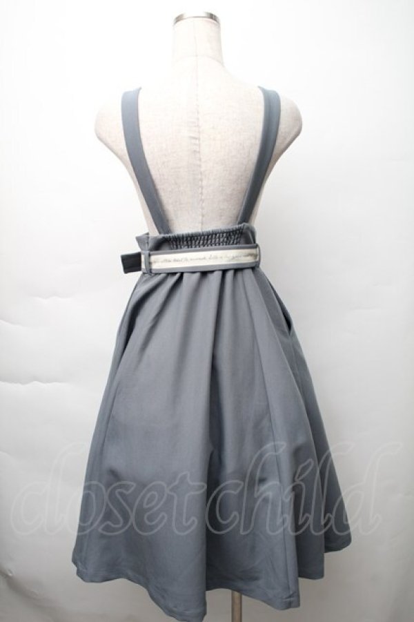 画像2: F i.n.t / ロゴベルトサスペンダー付きハイウエストジャンパースカート  ブルーグレイ S-25-11-14-054-CA-OP-HR-ZS (2)