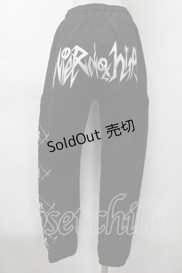 画像2: NieR Clothing / プリントスウェットパンツ  黒 S-25-11-18-057-PU-PA-HR-ZS (2)